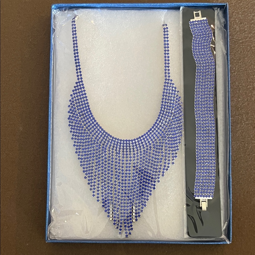 Dazzling Sapphire Necklace and Bracelet Set